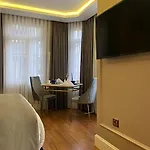 Апартаменты Ozkaya Galata *
