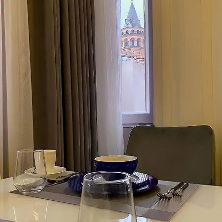 Ozkaya Galata Διαμέρισμα *